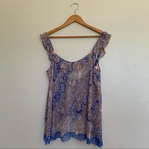 Victoria's Secret Other - Victoria’s Secret Floral Cold Shoulder Night Top S